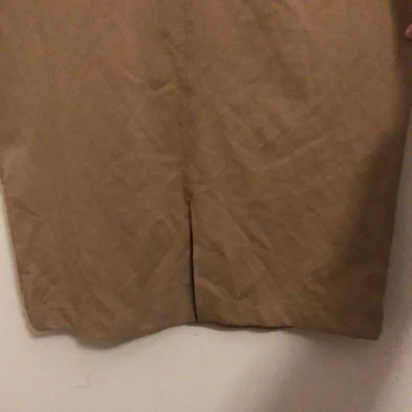 Zara Body Con Dress - Picture 4 of 6